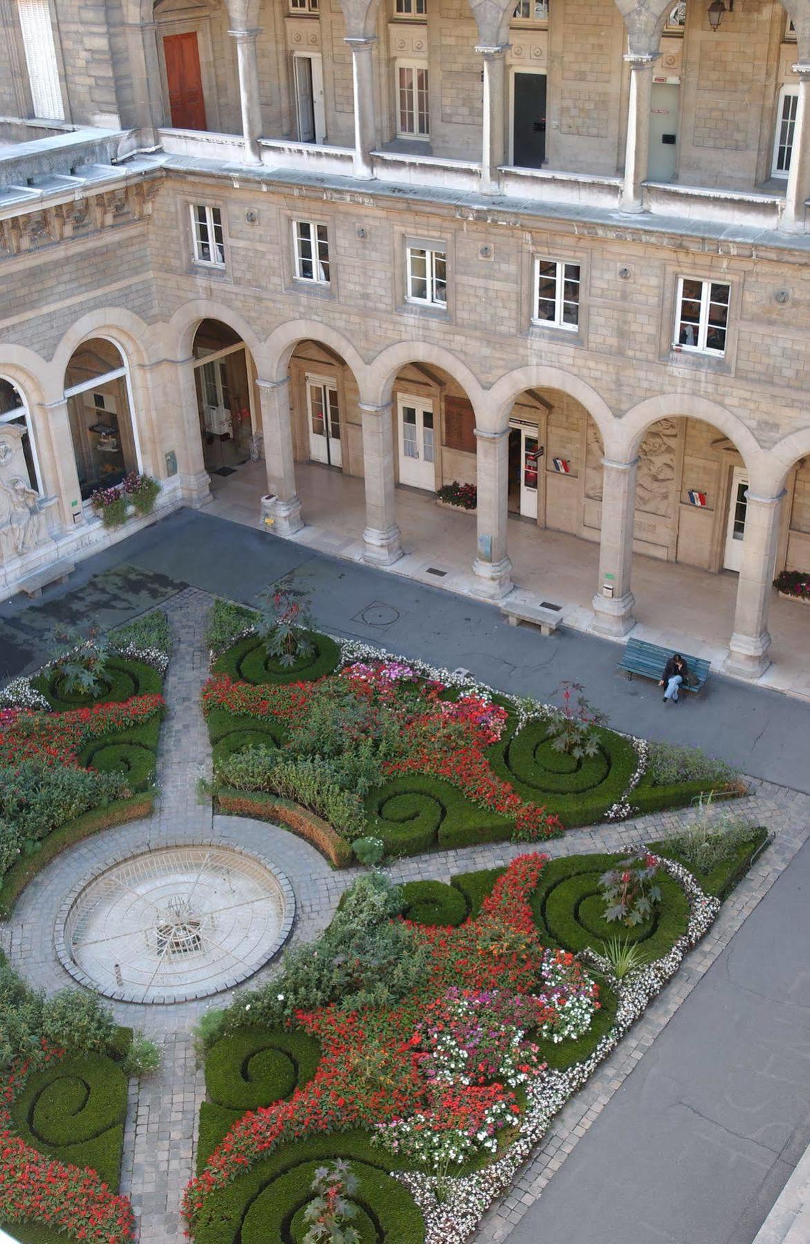 Hotel Hospitel Paris Ngoại thất bức ảnh